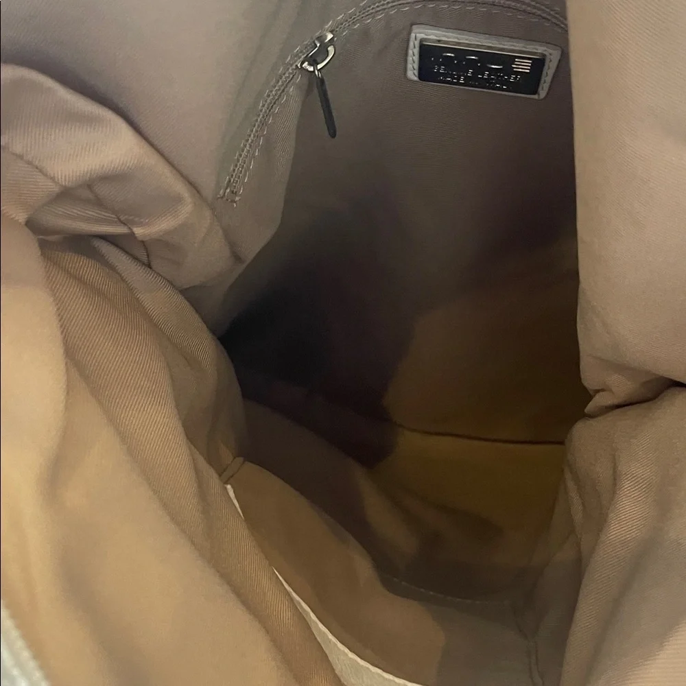 White Leather Innue genuine leather Women’s Bag